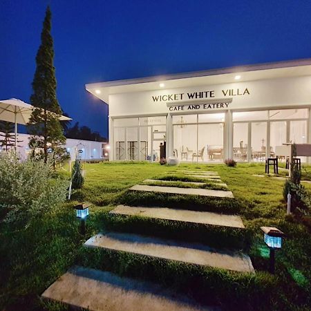 Wicket White Villa Ratchaburi Exterior foto